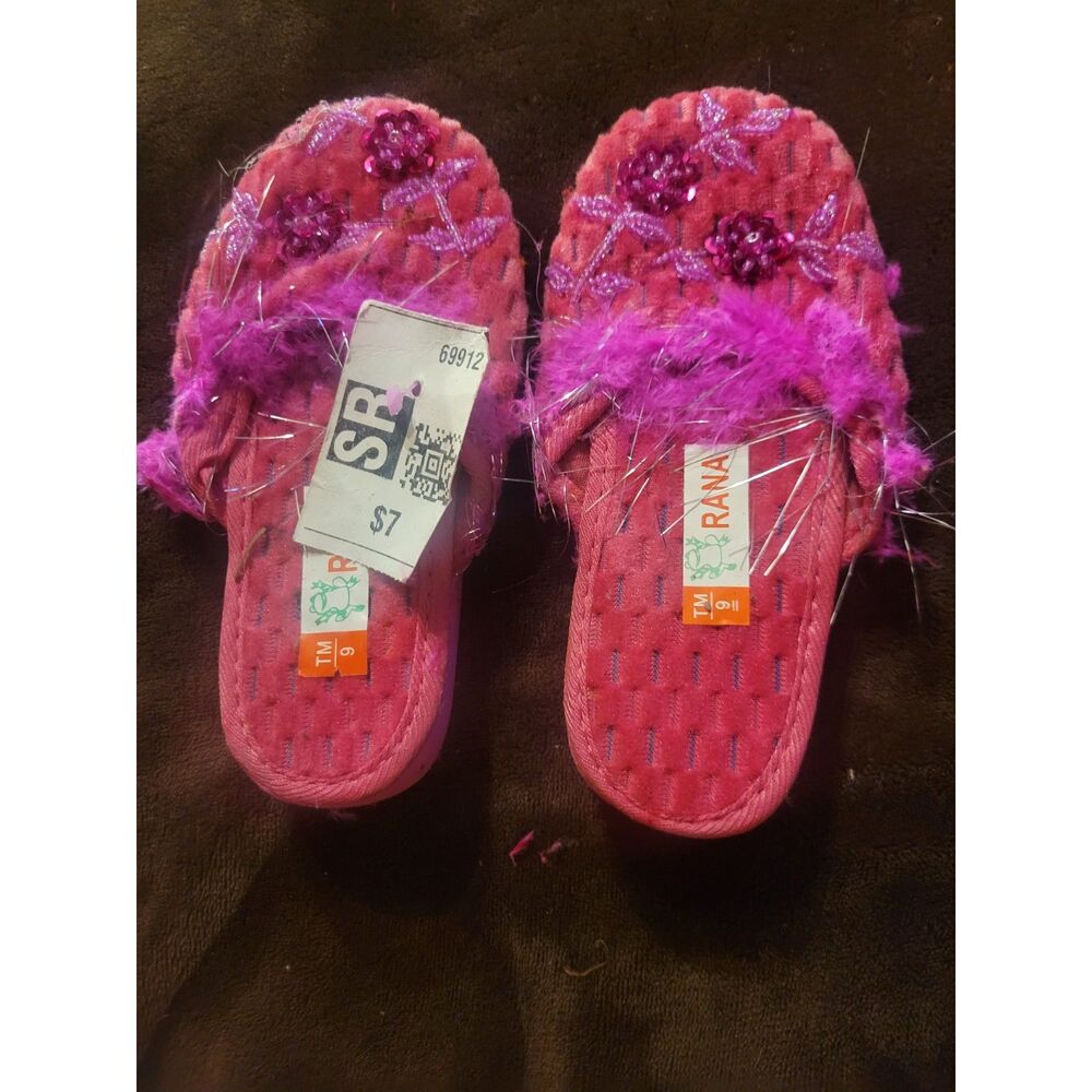 Rana size 9 girls slippers